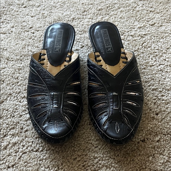 PIKOLINOS Shoes - Pikolinos Jerez Black Leather Slip-On Kitten Heel Closed Toe Mules Size EU36